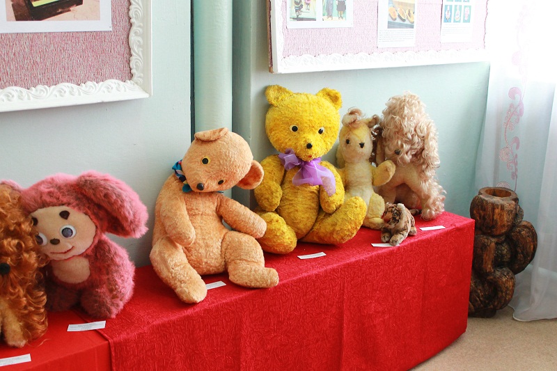 Выставка "Куклы (игрушки) советского периода"