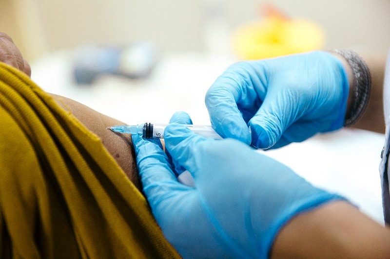 Шесть тысяч амурских пенсионеров  вакцинируют от пневмококковой инфекции