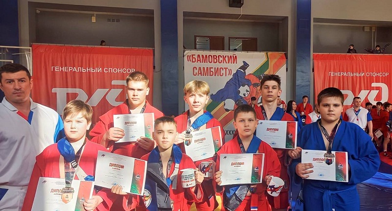 «Бамовский самбист»: шимановские борцы  в числе призеров турнира
