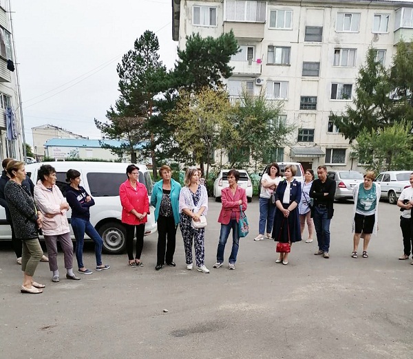 В Шимановске проходят информационные встречи с жителями