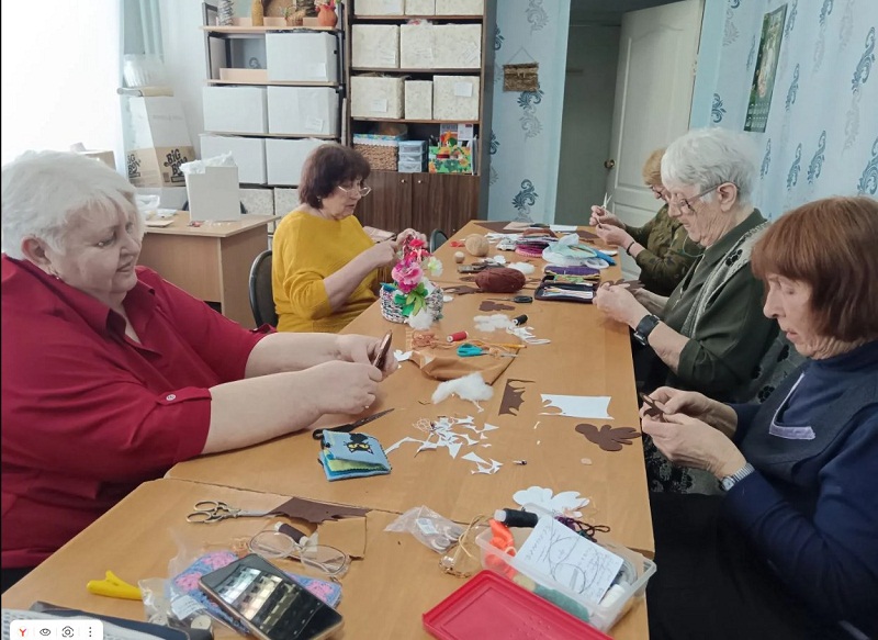 «Мир увлечений»: улыбки и тепло тем, кто в этом особенно нуждается