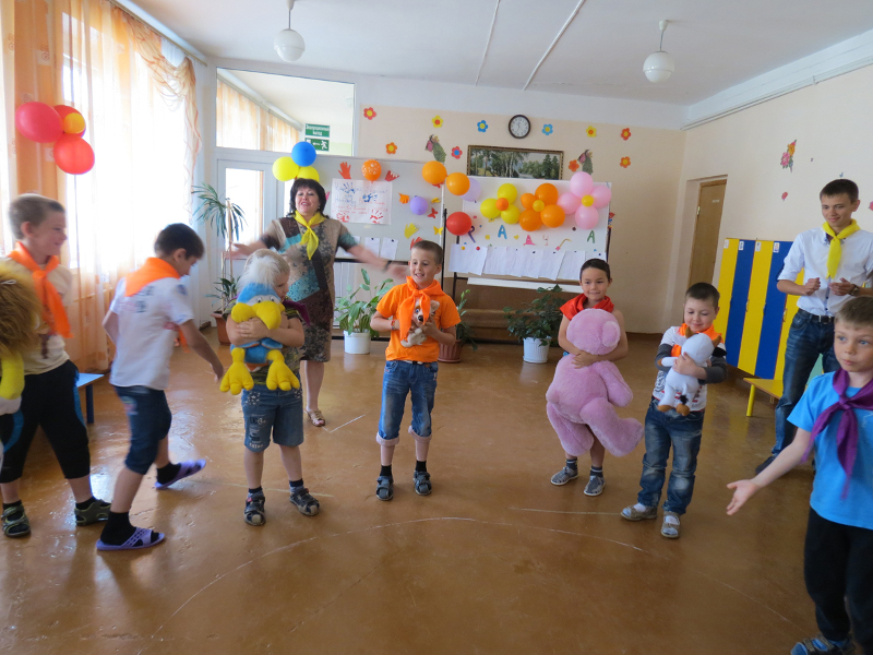 В Шимановске начали работу пришкольные лагеря
