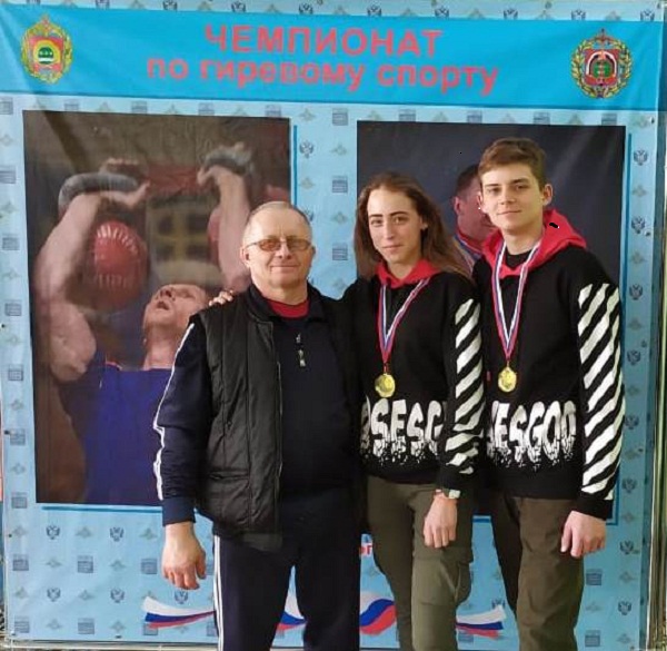 Шимановцы - победители регионального турнира по гиревому спорту