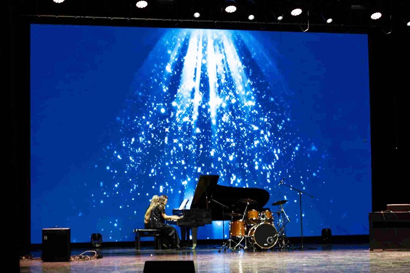 «Амур звучит!»