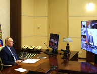 Владимир Путин по видеосвязи передал  новые автобусы Приамурью