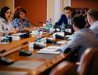 Губернатор области Александр Козлов провел рабочую встречу с представителями регионального отделения народного фронта